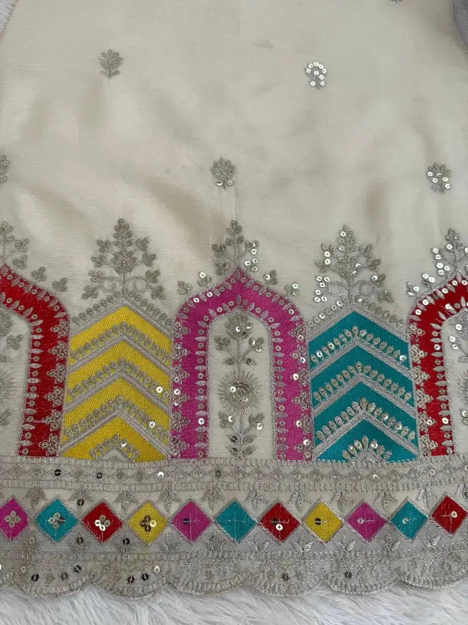 Women’s Embroidered Kurti Sharara Set with Chiffon Dupatta Lustraward