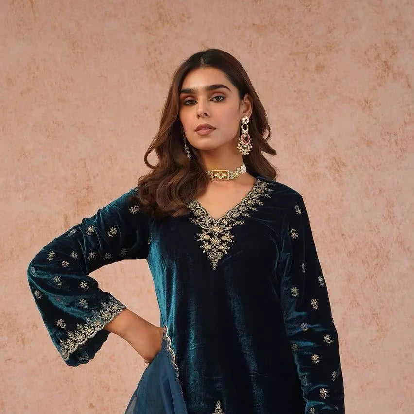 Winter Velvet Designer Kurta & Palazzo Lustraward