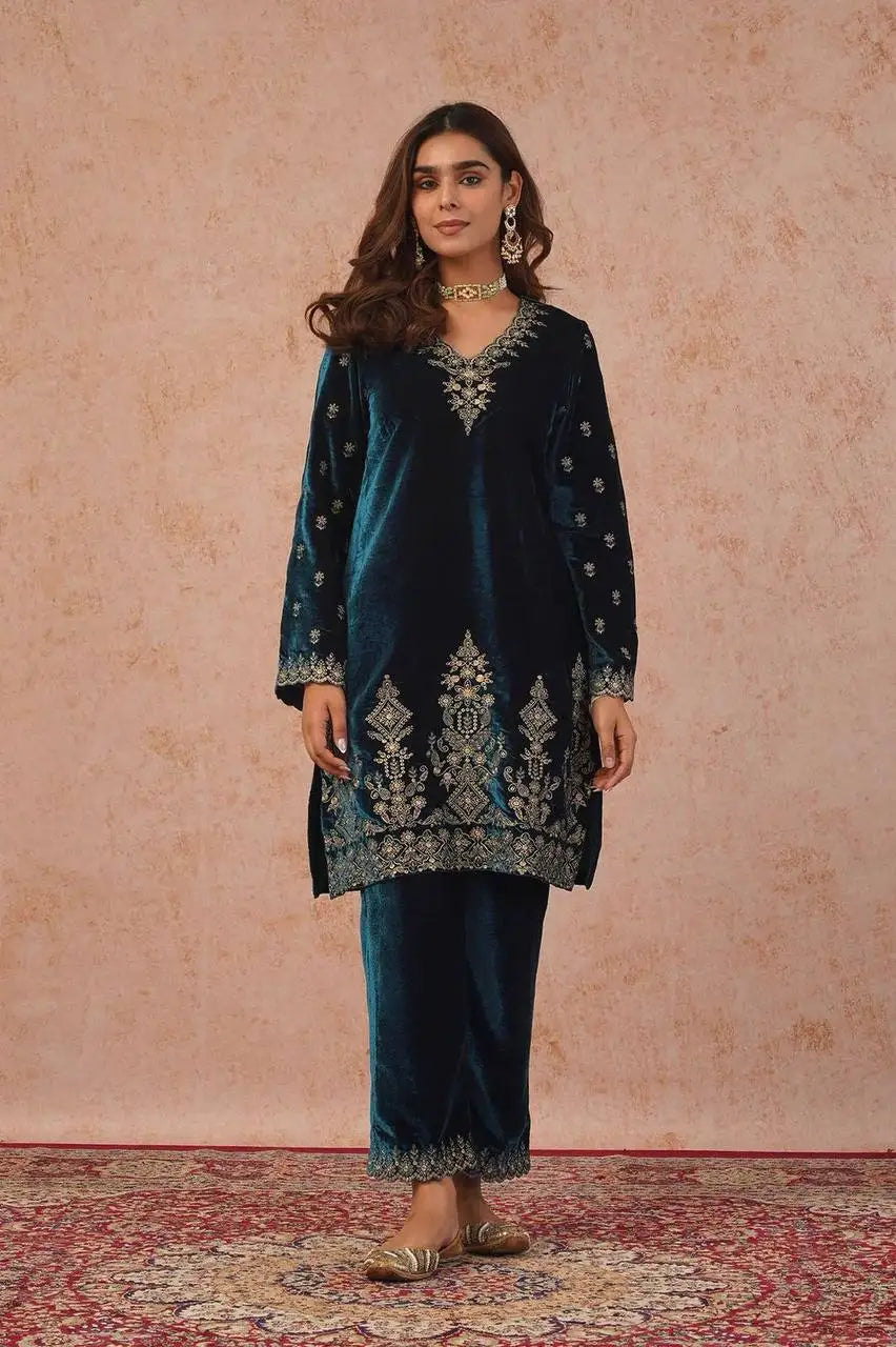 Winter Velvet Designer Kurta & Palazzo Lustraward