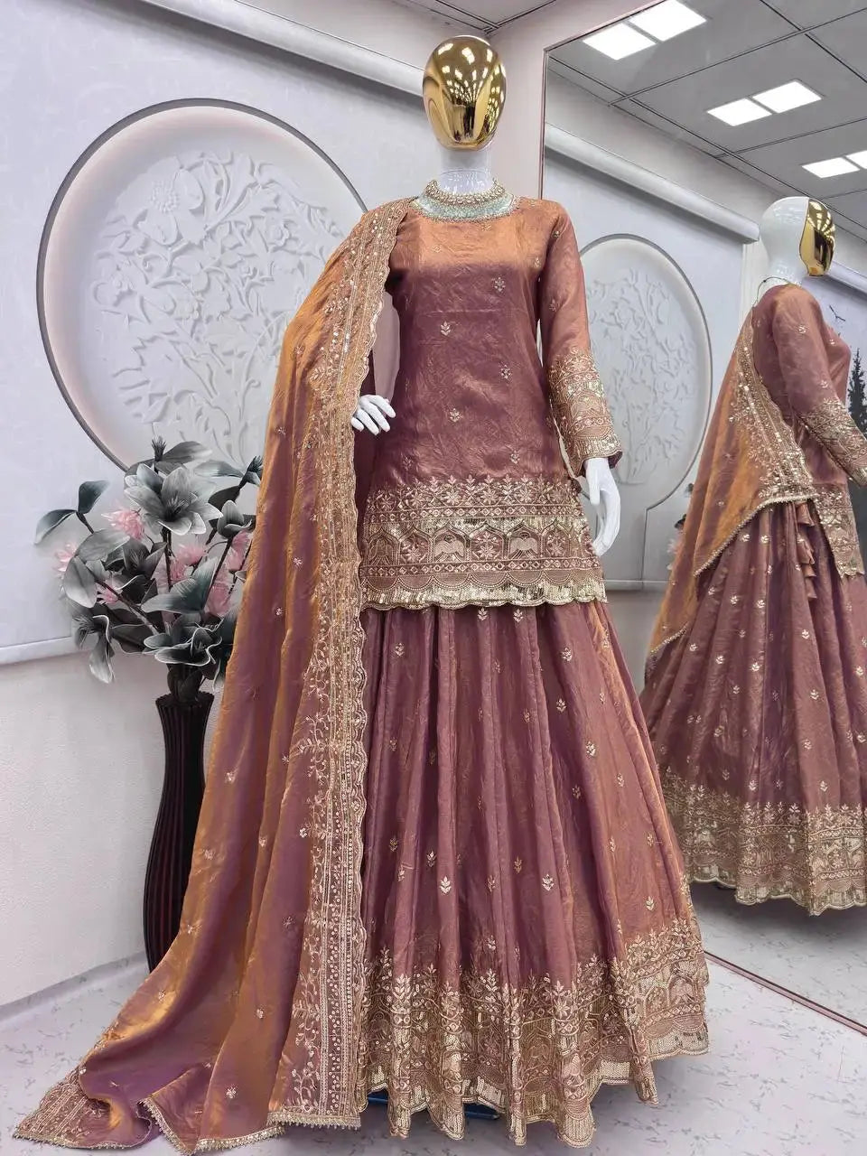 Premium 3-Piece Indian Kurti Set with Lehenga & Dupatta Lustraward